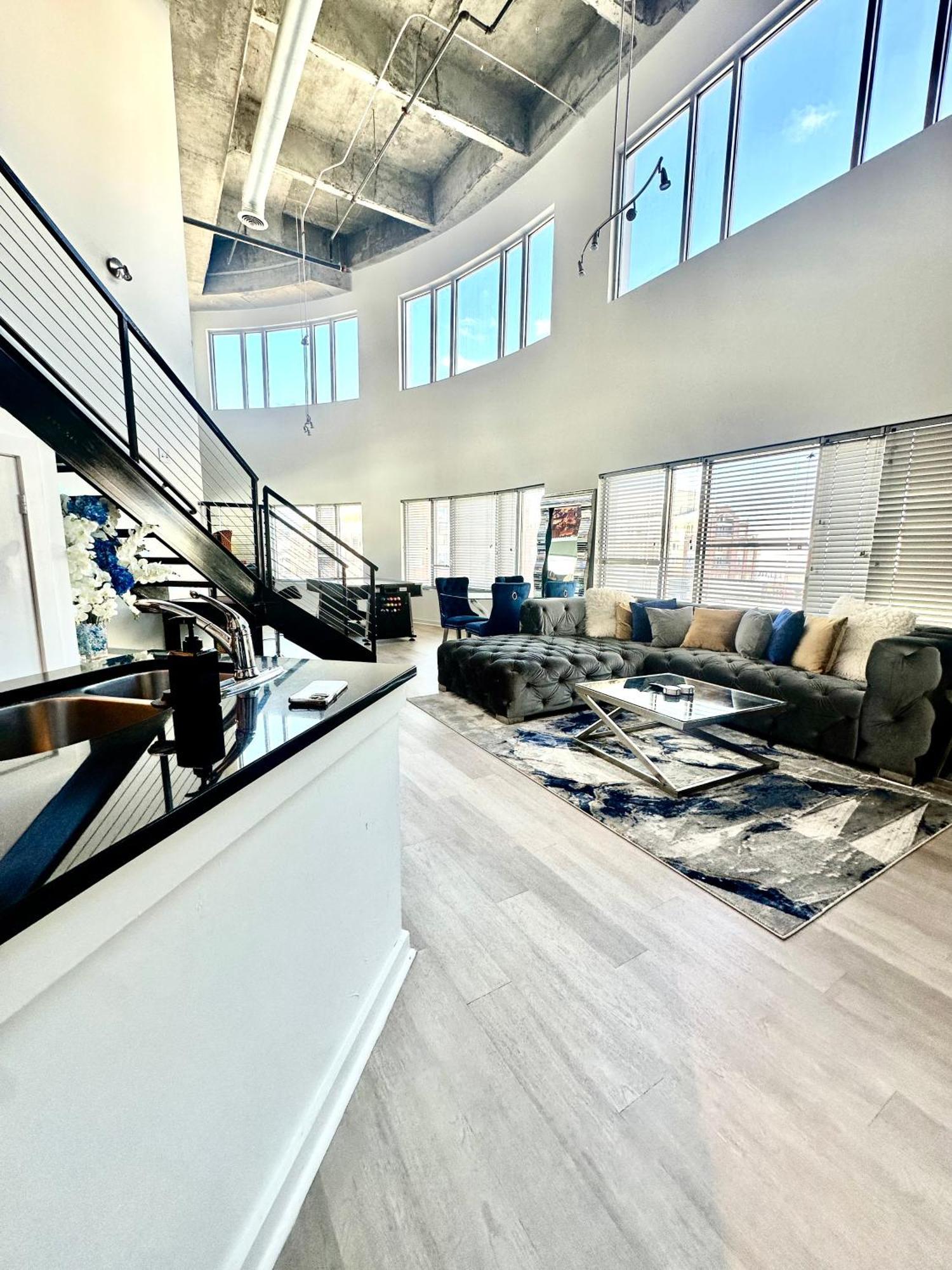 Апартаменты Grand 3Br Loft In Atlantic Station Атланта Экстерьер фото